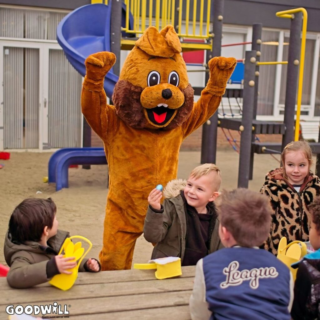 Paashazen op bezoek